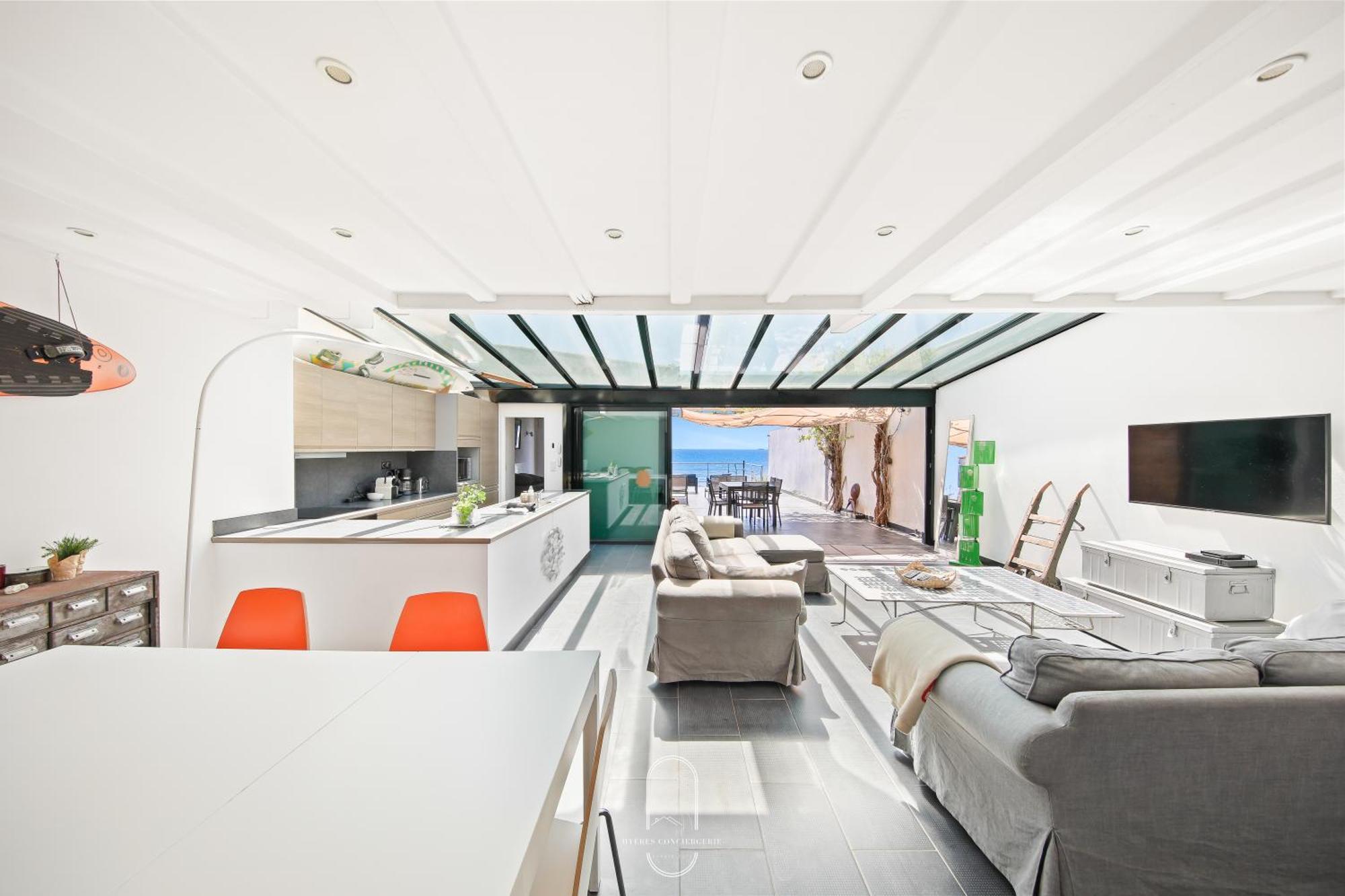 Maison Sur L'Eau-Hyeres-Almanarre-Parkings Clim Wifi By Hc Dış mekan fotoğraf